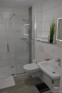 Badezimmer Ferienwohnung Weitblick